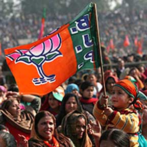 BJP promises growth & investment, but says no to FDI in retail