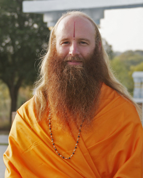 Swami Nikhilanand