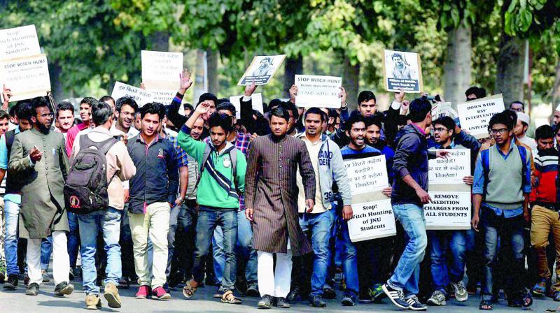 JNU row Protests in AMU