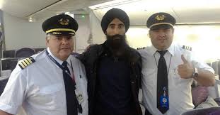 Sikh-American actor flies home wearing his turban