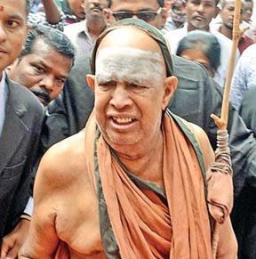 Kanchi seer acquitted in auditor assault case.jpeg