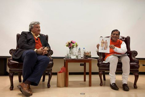 Dr. James Doty, Director of CCARE, Stanford University, in conversation with Dr. Bindeshwar Pathak.