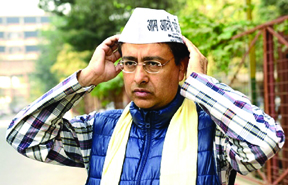 Dr Munish Raizada, a former co-convener of the NRI cell of Aam Aadmi Party