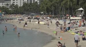 Hawaii visitor spending jumps 10 percent