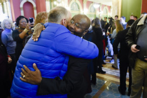 Refugee sworn in as Montana mayor