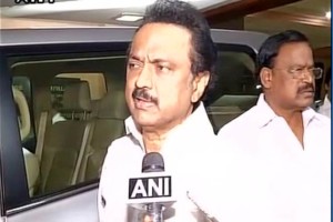 AIADMK says efforts will continue for water