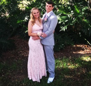 Cancer hit teen weds high school sweetheart