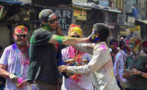 US lawmakers greet Indian Americans on Holi