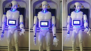 Robotic welcome at Jaipur Wax Museum
