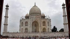 SC slams UP govt for filing draft vision document on Taj Mahal