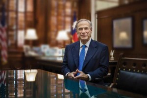 Texas Governor for stronger US India trade ties