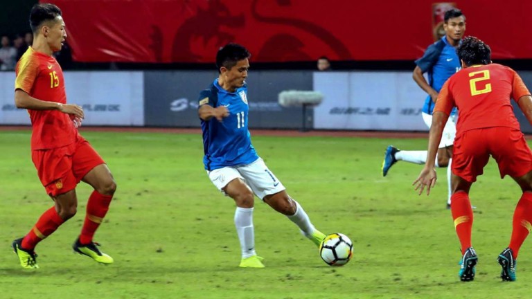 Chinese soccer fans fume as China draws 0 0 with India