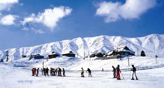 Gulmarg Ideal for skiing and winter sports