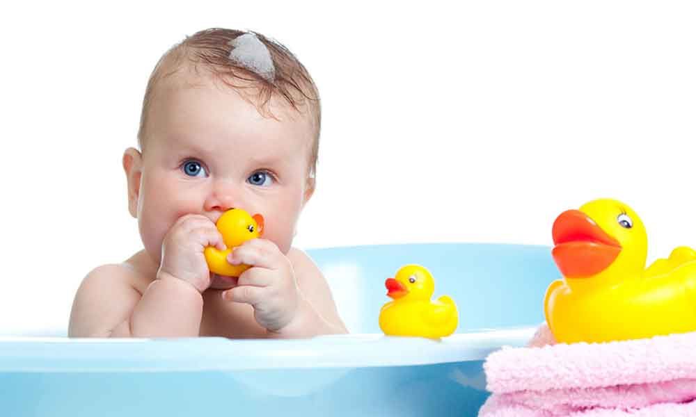 Natural ingredients can protect baby's skin in summer