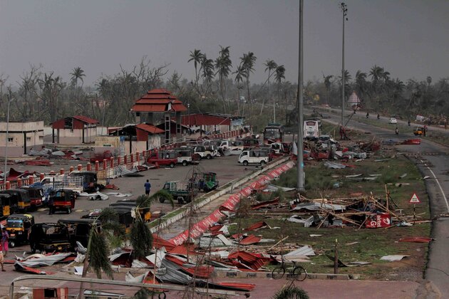 Cyclone Fani Toll rises to 37 Odisha seeks Centre's help to restore power, telecom services