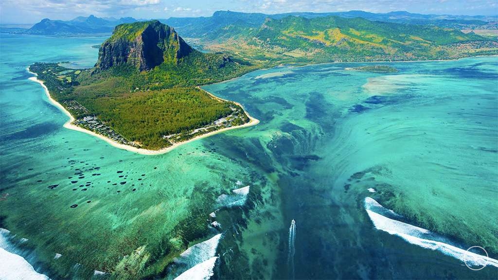 Mauritius An island paradise in the Indian Ocean