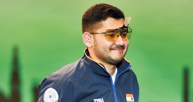 Anish wins 25m rapid fire pistol gold, silver for Esha at Junior World Cup