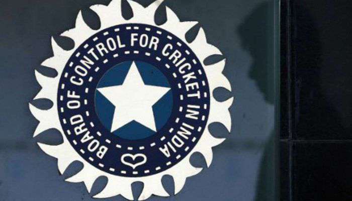 Next India head coach should be below 60 and have minimum two-year international experience