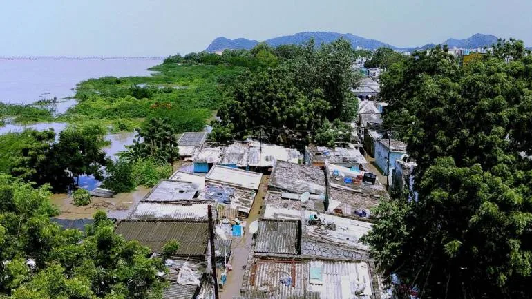 Krishna, Godavari in spate in AP; Nearly 10,000 people shifted in 2 districts
