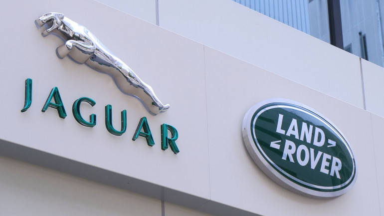 Jaguar Land Rover to shut UK units for a week after Brexit