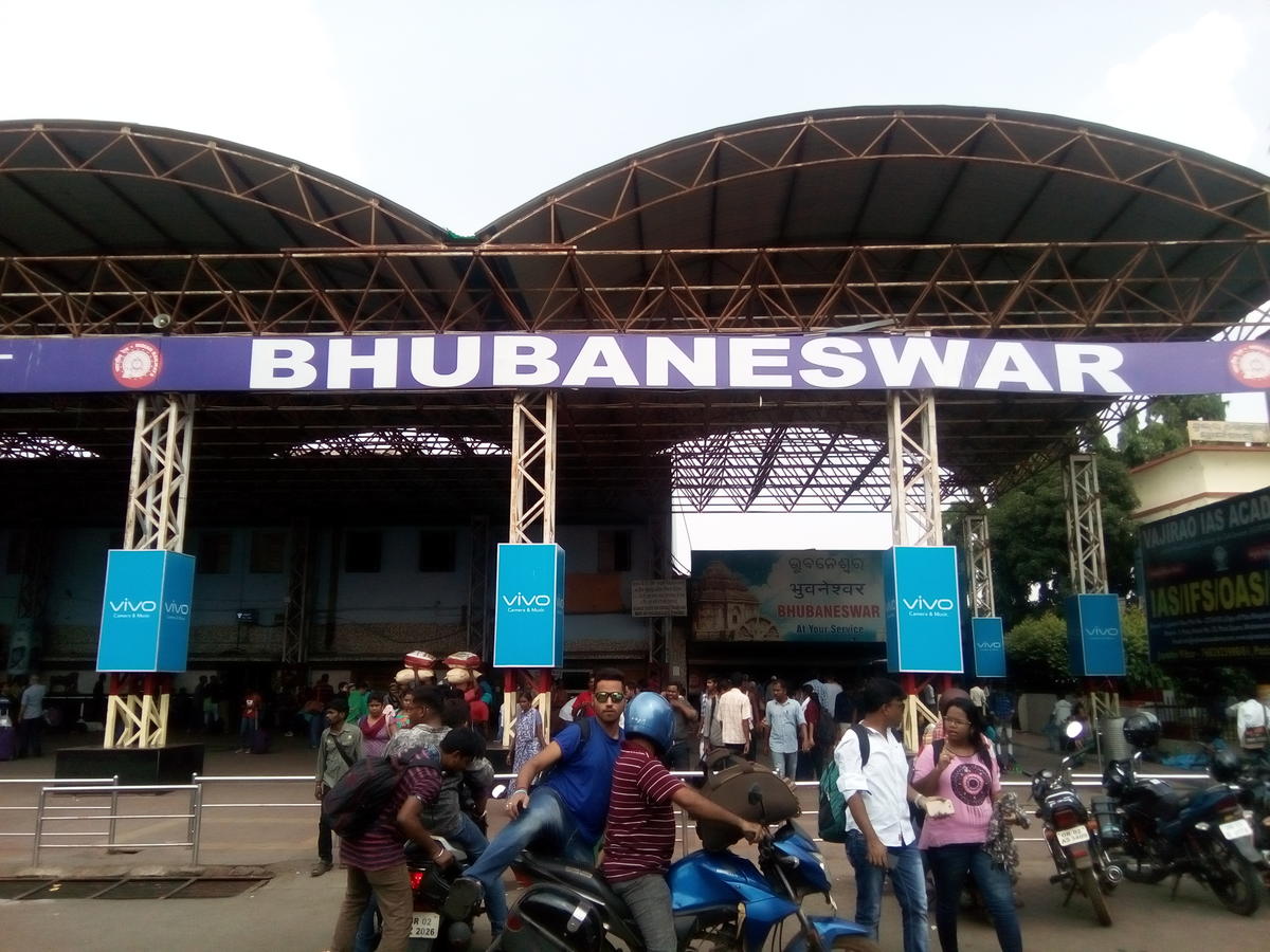 Odisha, ECoR sign MoU to develop Bhubaneswar railway station