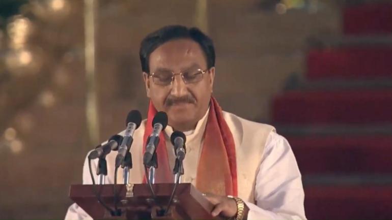 Peace can prevail only when India becomes powerful, Union HRD Minister Ramesh Pokhriyal 'Nishank' said on Sunday, stressing that people from around the world