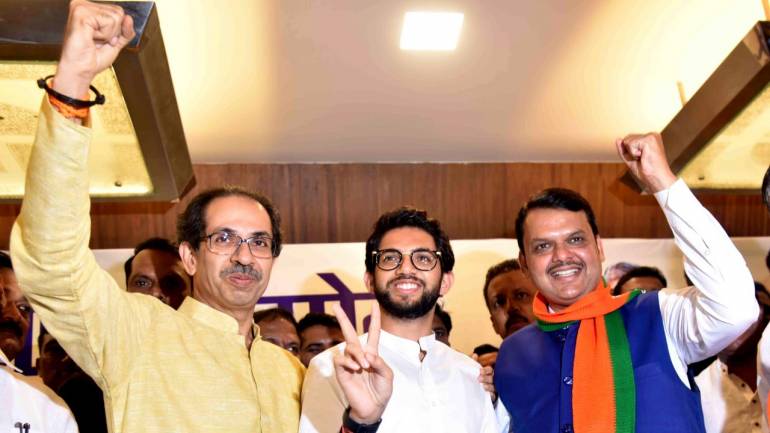 BJP, Shiv Sena look on course to retain power in Maharashtra