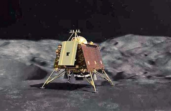 ISRO has not given up efforts to regain link with lander