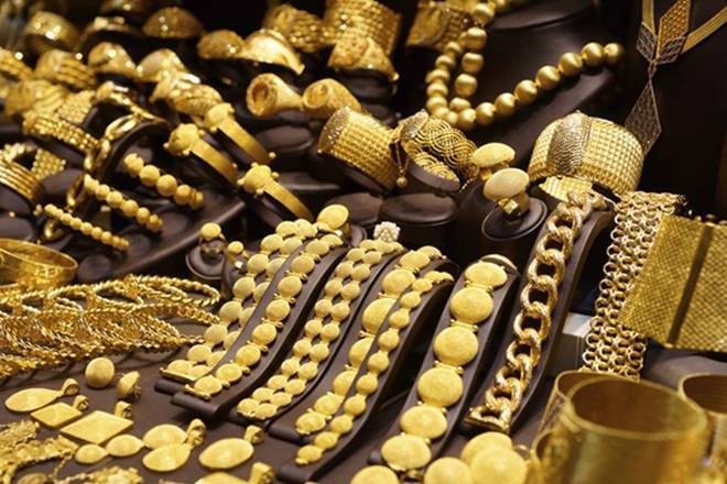 Jewellers see no sparkle in sales this Dhanteras