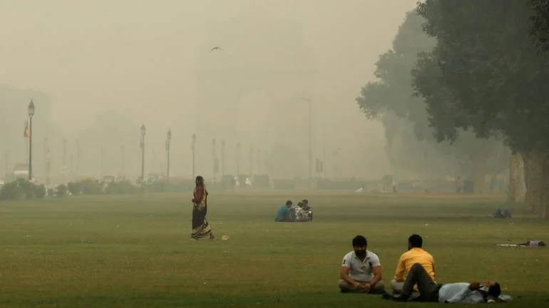 Already 'severe', Delhi's pollution likely to enter 'emergency' zone