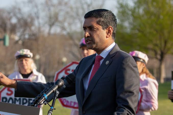 Ro Khanna, the multi-millionaire anti-poverty crusader and messiah of plurality