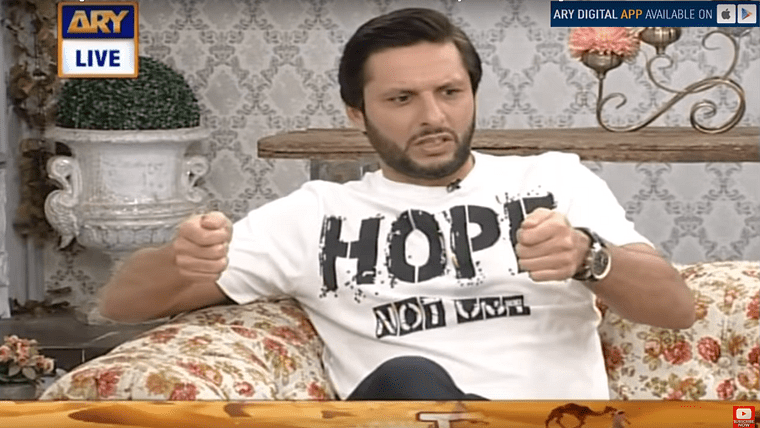 Afridi smashed TV after daughter imitated 'arti'