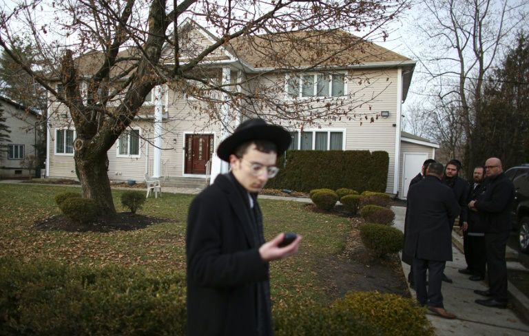 Five stabbed at New York rabbi's home in 'terrorist' attack