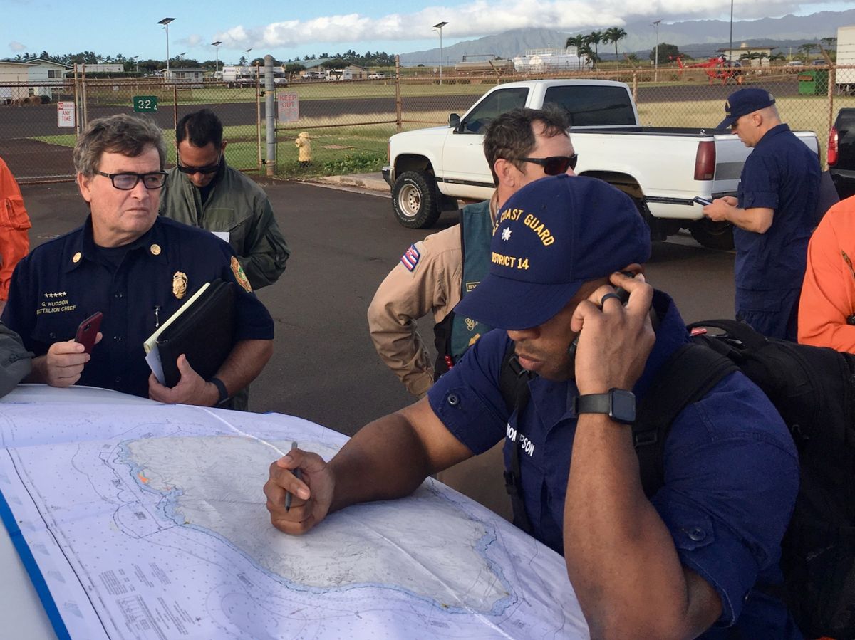 Remains of 6 people found after Hawaii helicopter crash