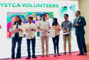 YSTCA Volunteers Preetika Ashok, Sashwat Mahalingam, Santhosh Ravindrabharathy, Ananya Devanath and Sriram Subramanian being awarded