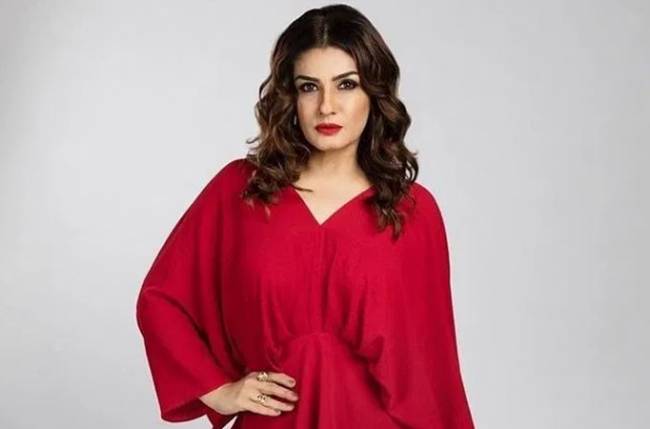 Entertainment, Bollywood, Celebrity, Actors, Hollywood, Movies, Box Office Collection, RaveenaTandon, MultiplePersonalityDisorder