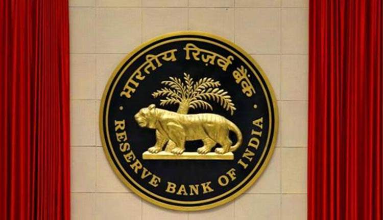 RBI proposes 10 yrs cap on term of bank promoters functioning as CEO