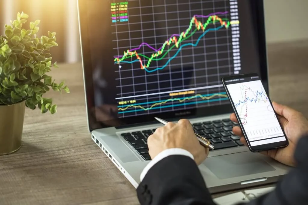 Discount Broker vs Full-service Broker in India
