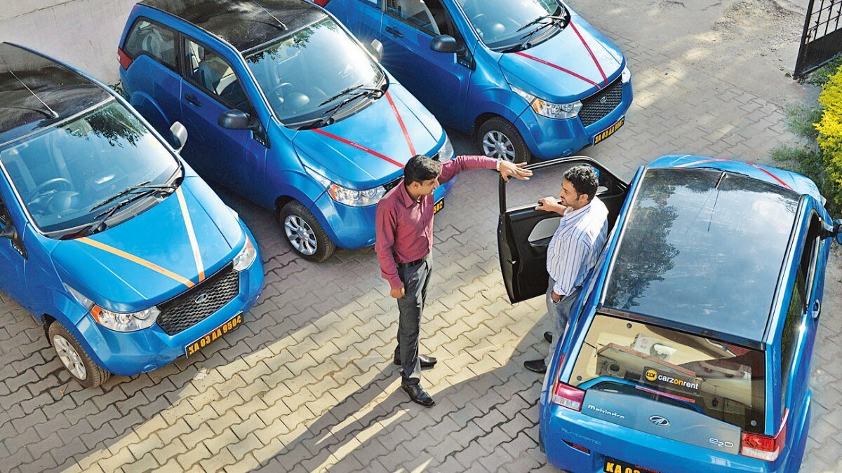 Kejriwal's major push for e-vehicles in Delhi