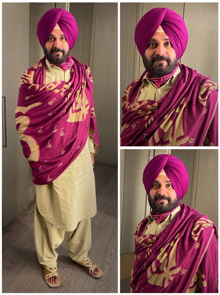Sidhu apologises for wearing shawl with Sikh religious symbols