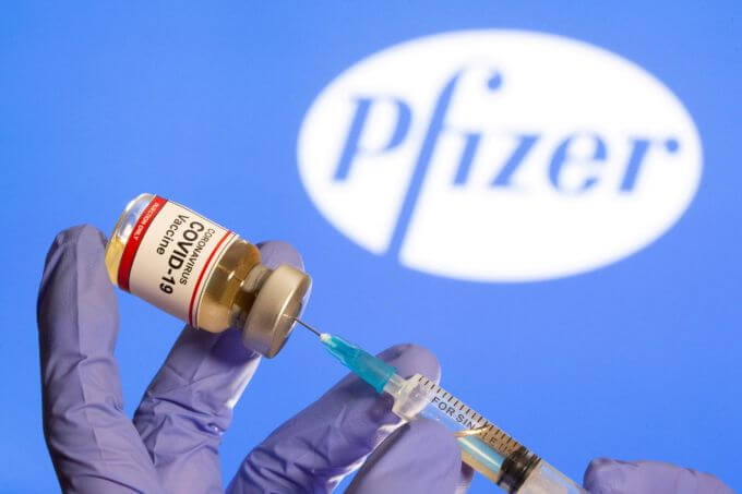 US FDA authorizes Pfizer's COVID-19 vaccine for emergency use