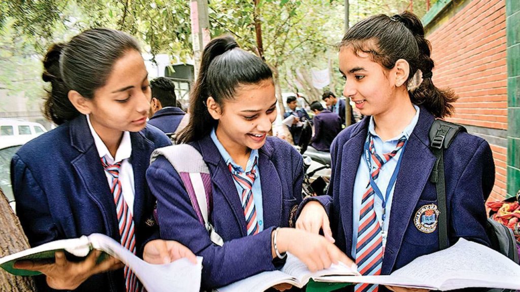 CBSE exams for Class 10 cancelled, class 12 postponed ...