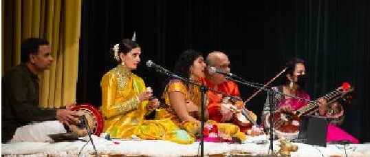 Music Orchestra team L to R Mrudangam (Ravi Iyer), Nattuvangam ( Guru Smt. Toral Chaudhari), Singer (Pvitra Ramachandran), Violin (Dr. Prasad Ramachandran), Veena (Saraswathi Ranganathan)