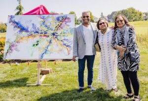 Shashi with wife and an admirer Smt Gurbachan Kaur