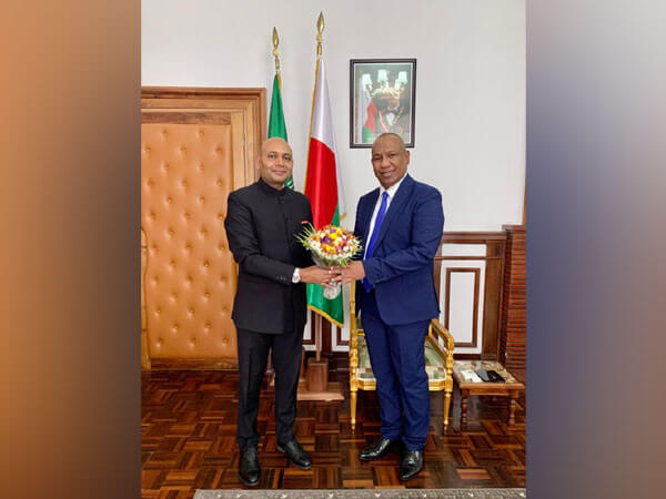 Madagascar Prime Minister reviews bilateral ties with India