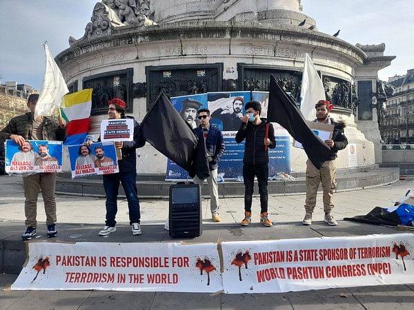 Pashtuns in exile in Paris hold anti-Pakistan protests