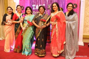 TAGC team with Mrs. TAGC Judges Prachi Jaitly, Vasavi Chakka and Neelam Saboo