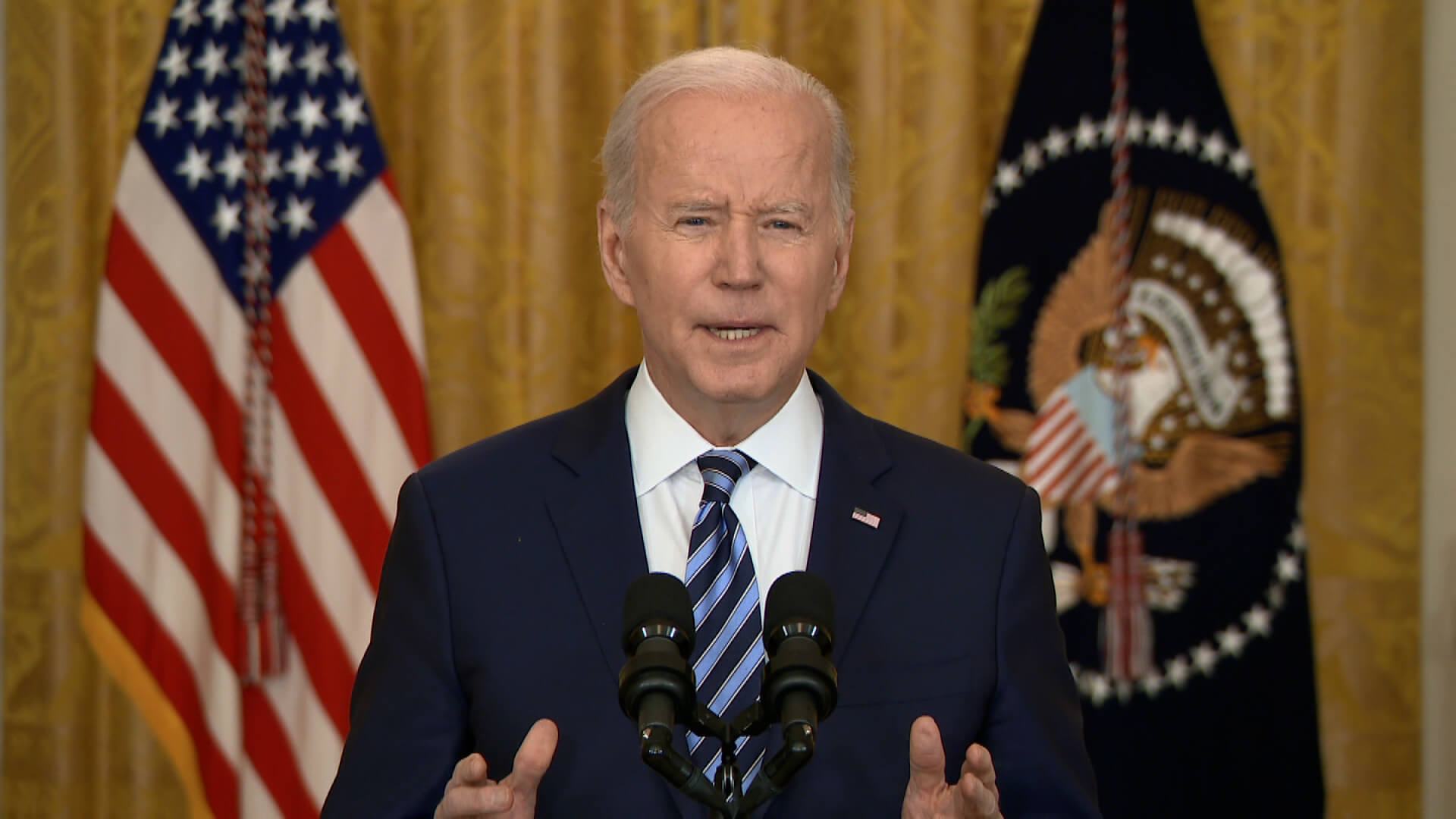 US will not engage in conflict with Russian forces in Ukraine Biden