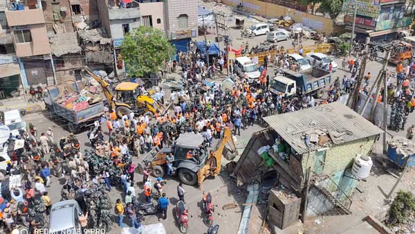 SC stops demolition drive in Jahangirpuri, to hear case on Thursday