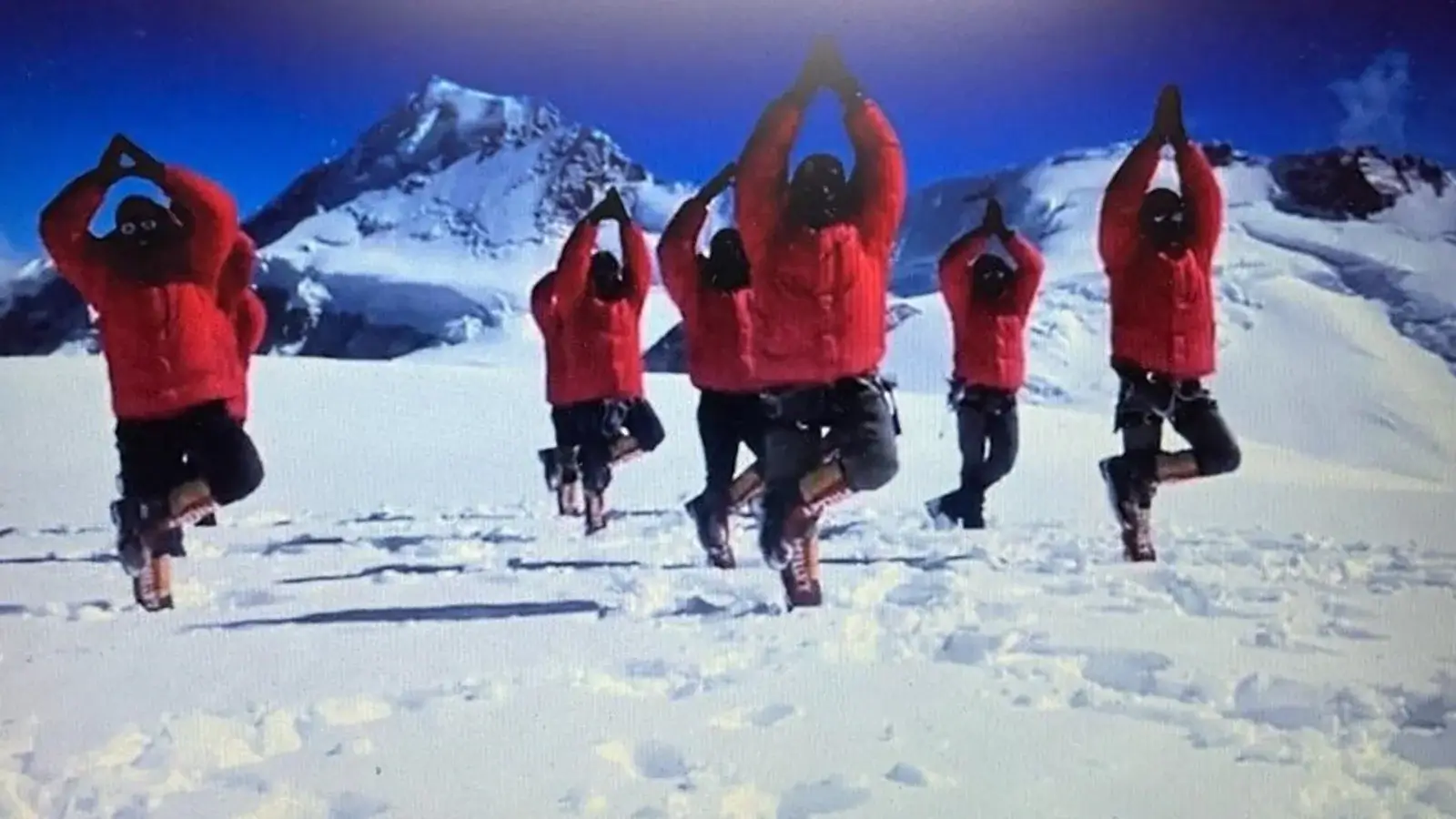 ITBP creates record, practices yoga at 22,850 feet